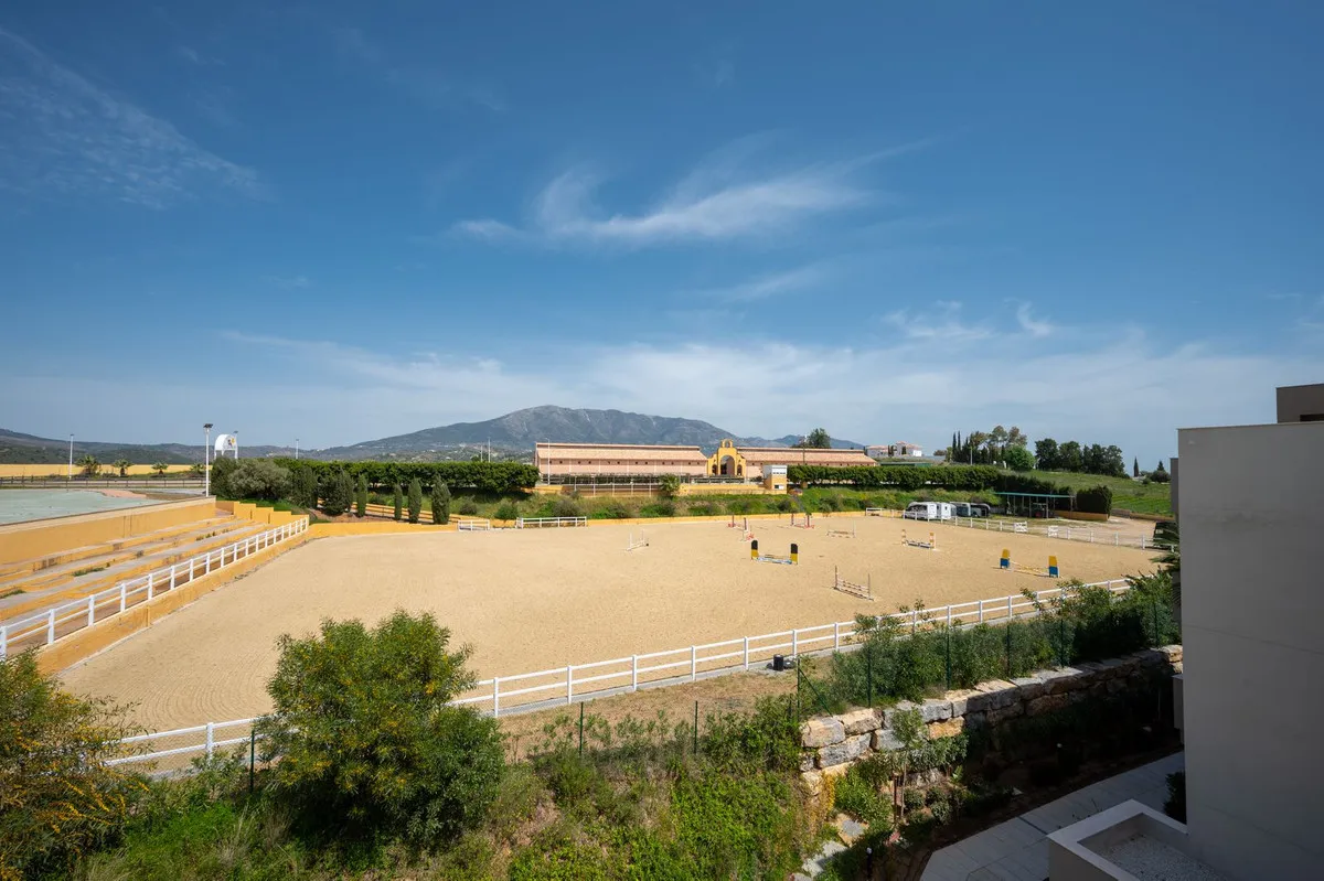 69dafe1c-575c-4afd-aa69-df5fc53a5e38