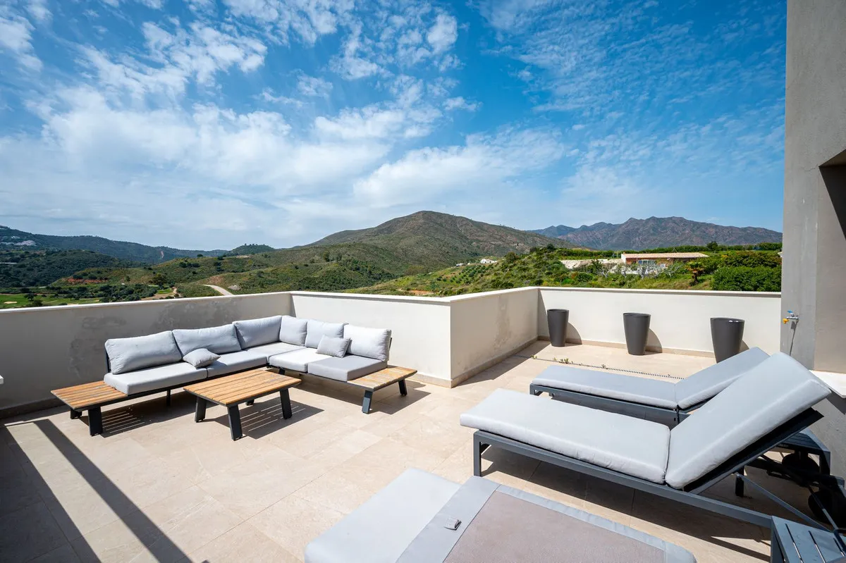 78d97ff9-cf42-4bd9-b687-c4962aa3f2a1