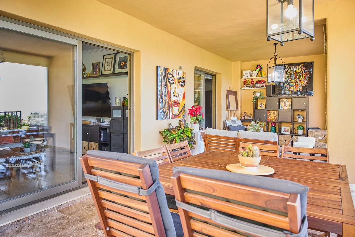 15c849c9-8325-4750-a1f4-aa47fc12b505