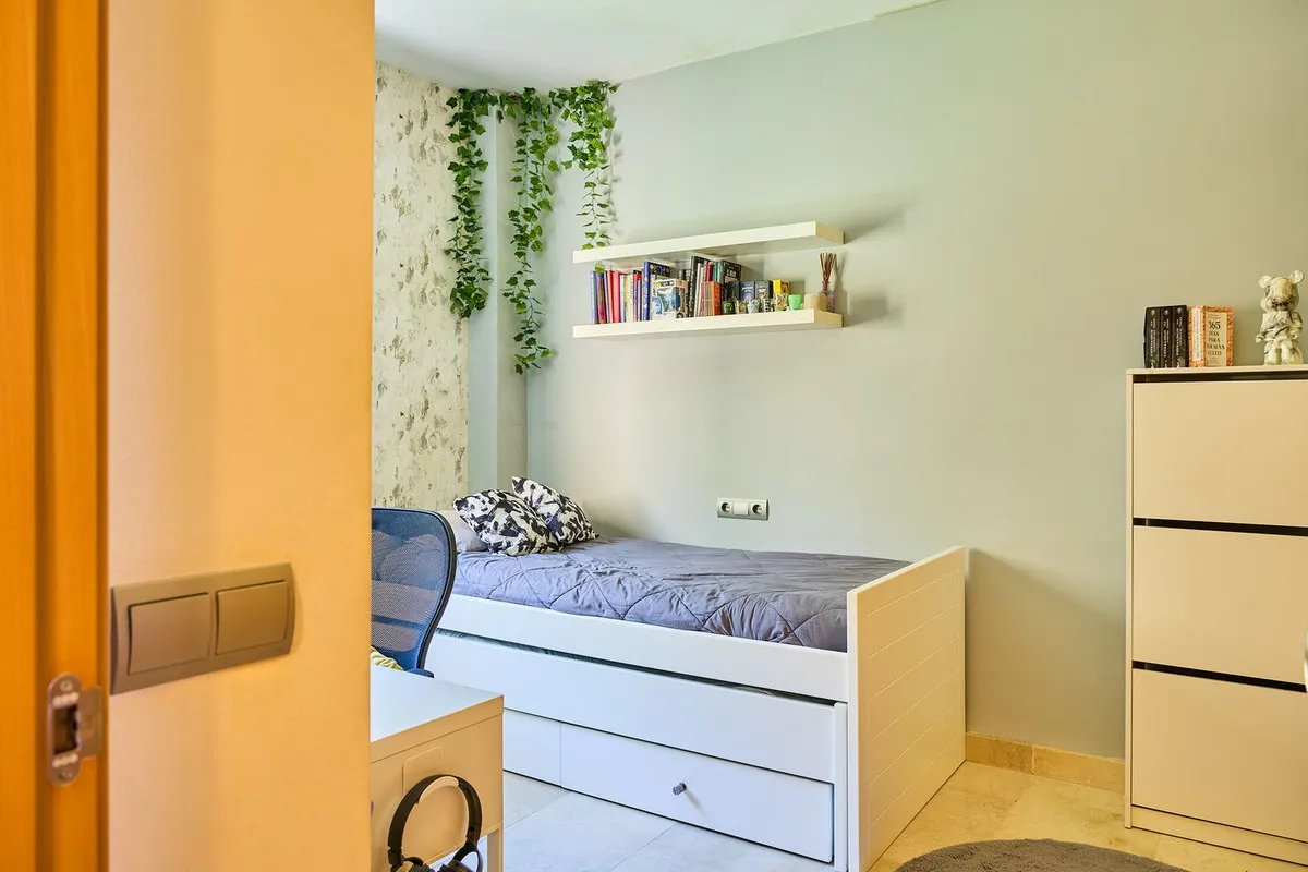 331e5afa-7f27-4058-9e38-c28725dbaa27