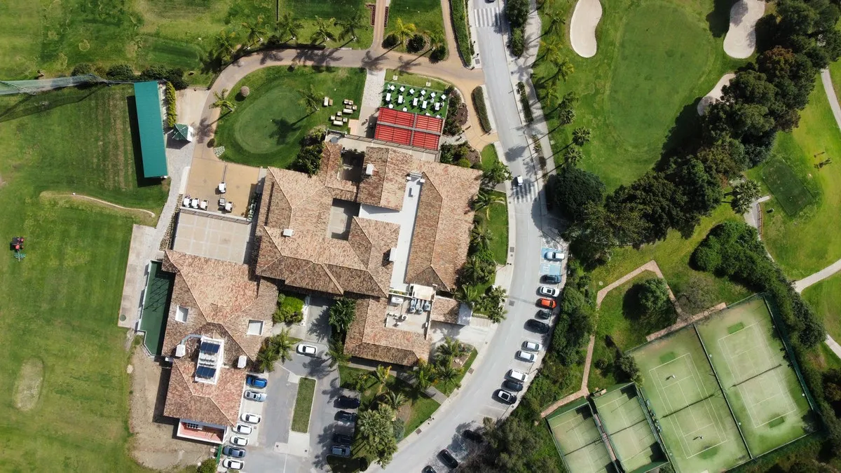 29b1a876-cbc3-4166-a403-b289f4b6611a