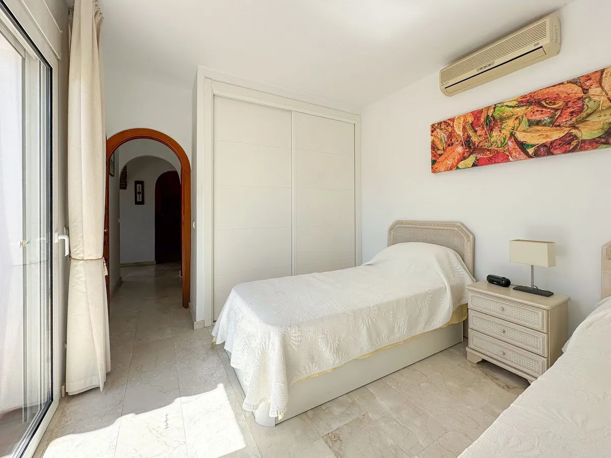 013b51ff-21bf-4179-9447-12bedd6defa7