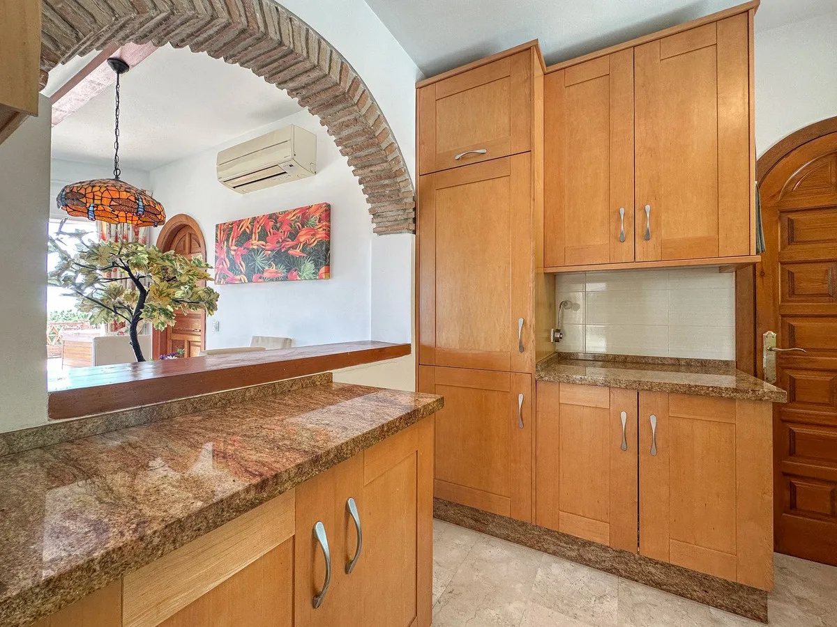 5efc0d29-7d83-4f5a-9951-9fcafbb4efd7