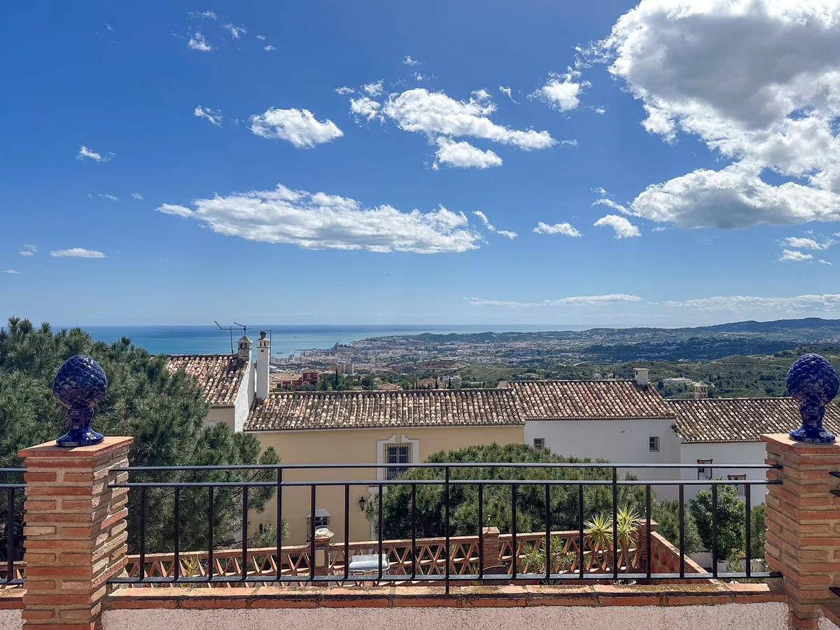 8b3606f4-89f8-47ff-938b-0559d1b2beb9