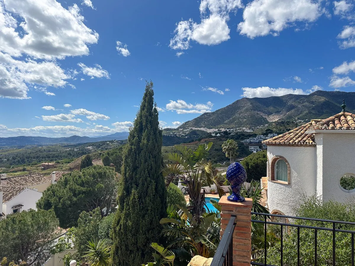 b0cc3c97-99ea-4d9c-b305-cfb52c9b0e5b