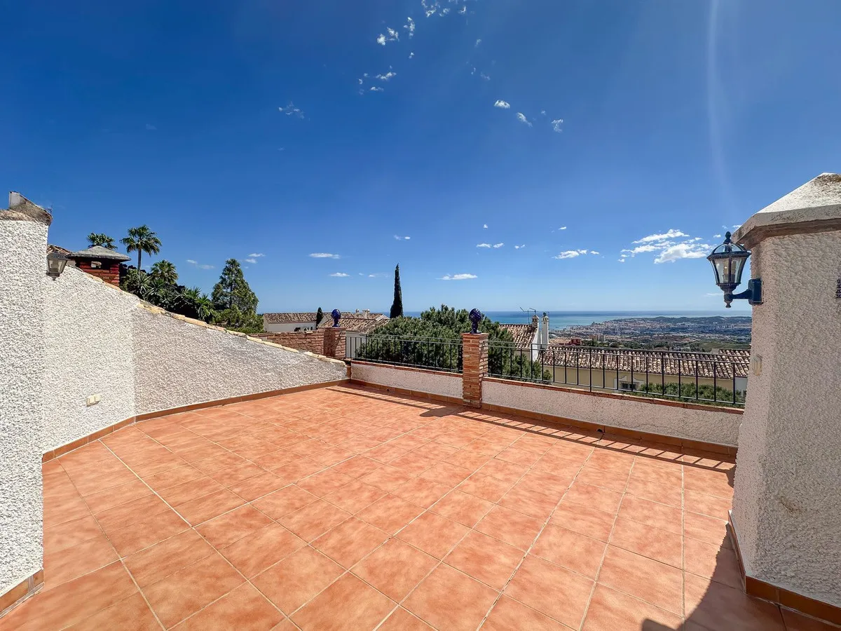 d15bd8aa-49f7-4969-94de-4ba4942ab02d