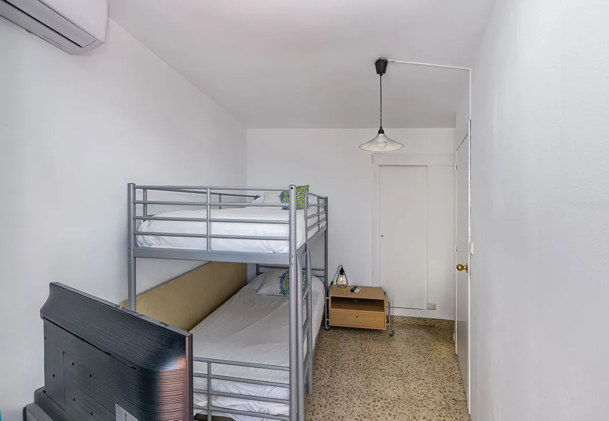 18391118-a4e4-44a0-b998-5e7e4fb2edbd