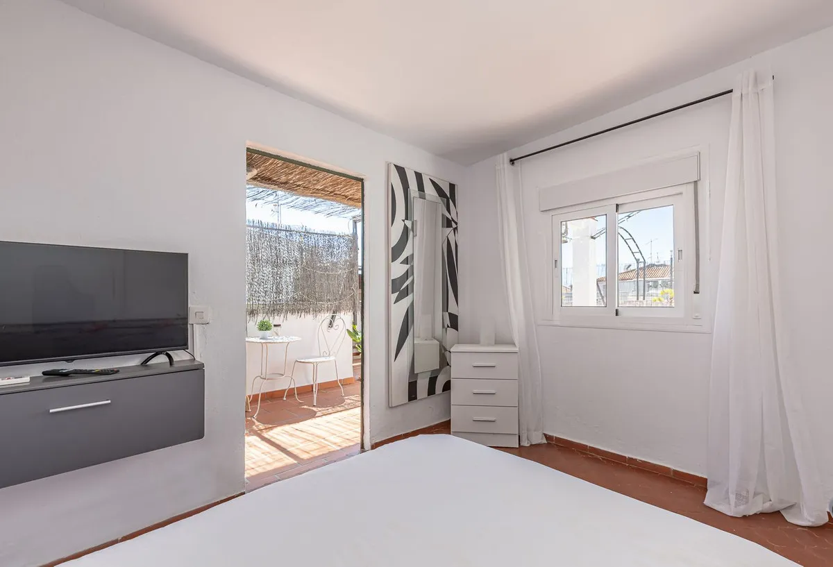 75d63946-c225-4e3a-95d6-7f0a56b8d2a0