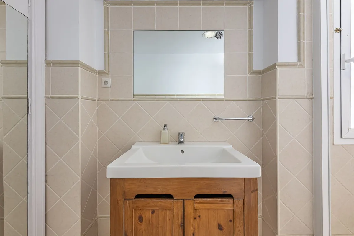 cdcabaa6-9db8-48cf-959e-0cc176bfd790