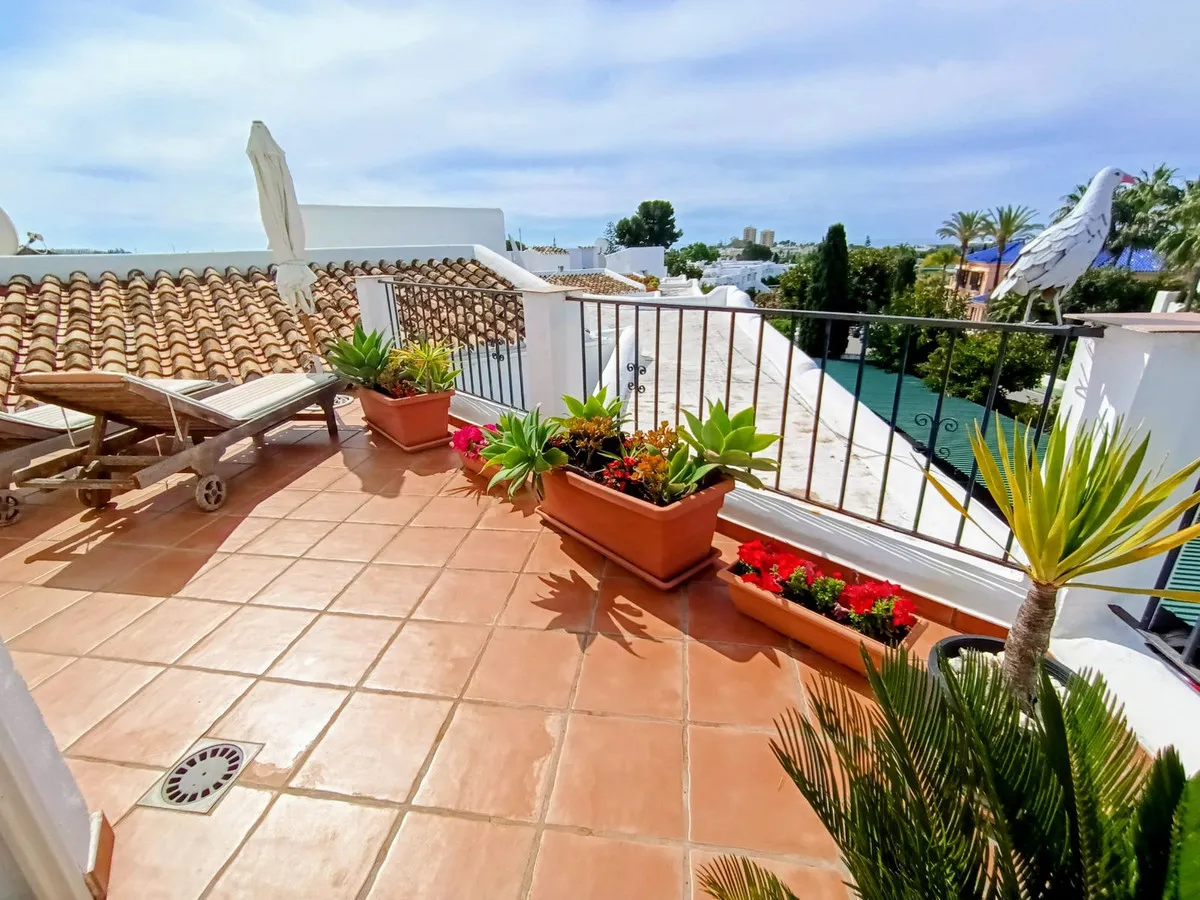 239756b7-b957-4630-a0f1-1f3410f2154b