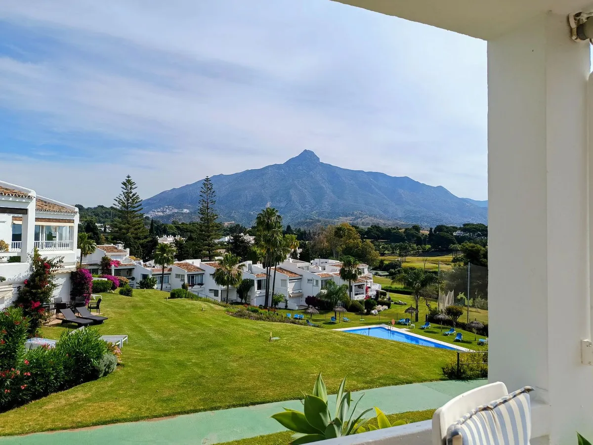 4a5b218e-08bd-481e-bfdf-b1da530f2f4d