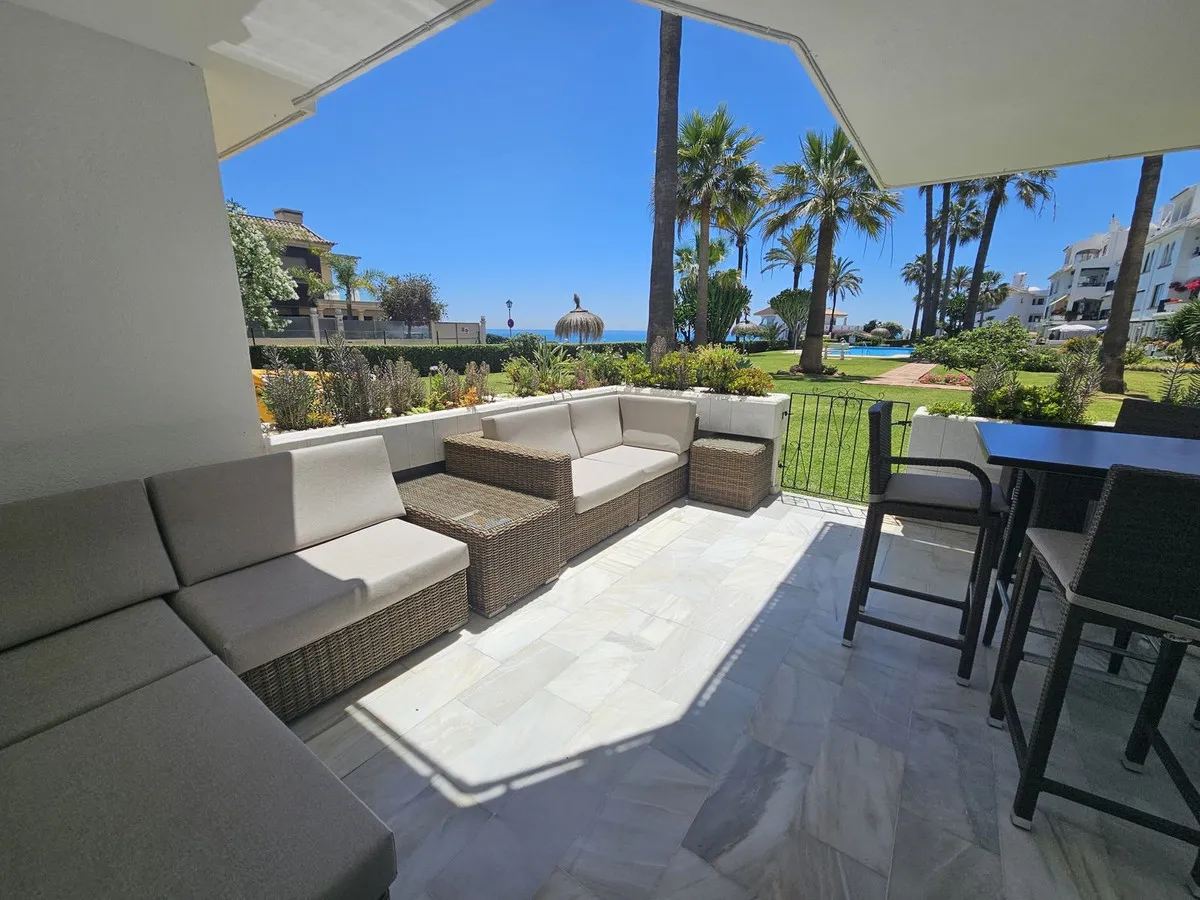 70e3a278-5d4e-4d85-9f8b-adbce4b39702