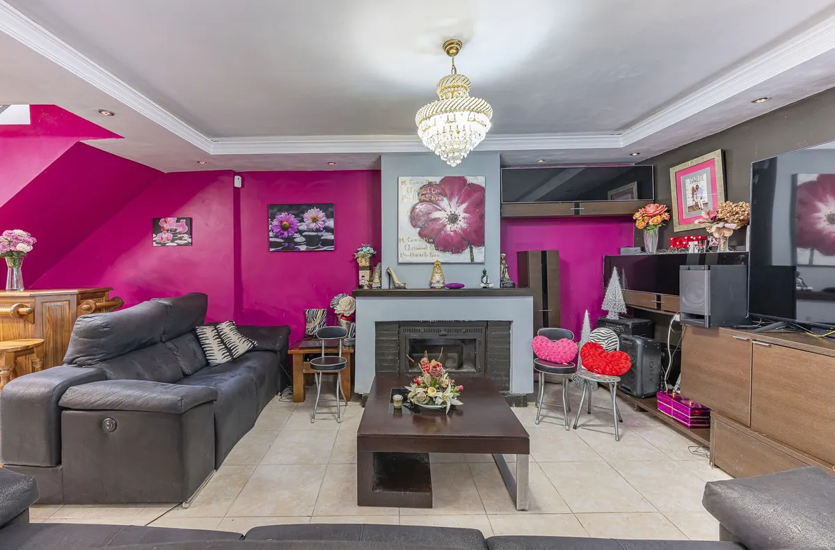 35edb7e1-acab-412c-b1d9-a6a64ccbcbc5