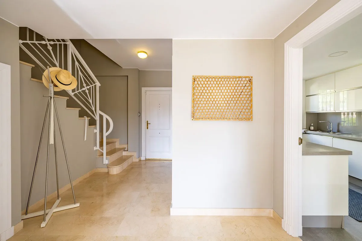 27e41e97-1cfe-41b2-b922-0ac53a382471