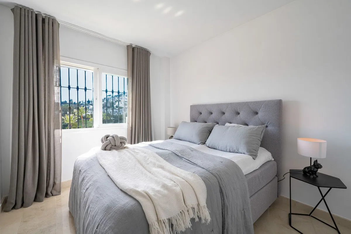 99e32cfc-d374-4d22-8f0f-5bfb096a202e