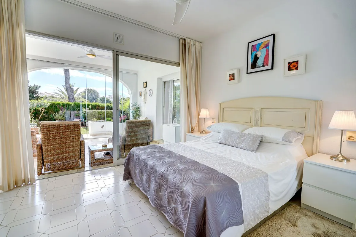 13b79aa0-333c-4fed-bf04-fa8f37f00989