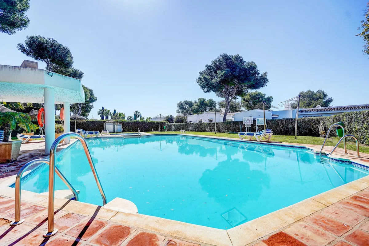 1664c481-eba3-41ce-af9d-fff9eb338635