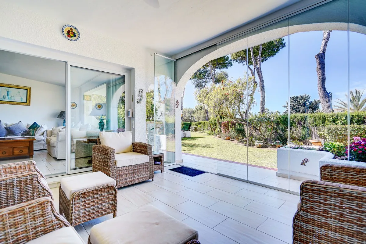 76594705-7e8e-41be-b93b-ae6cc99c5afa