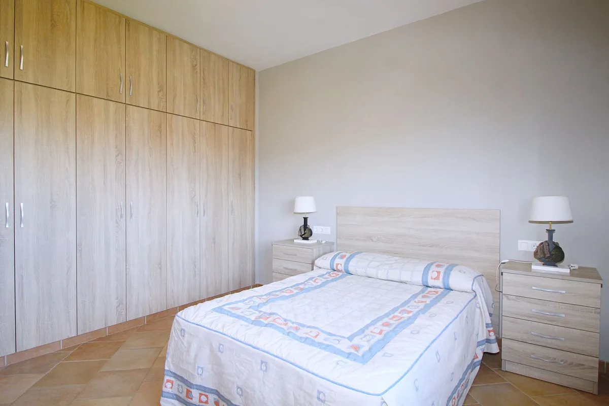 5d73ba1f-d06f-4f0a-afbc-1b0f7e988690