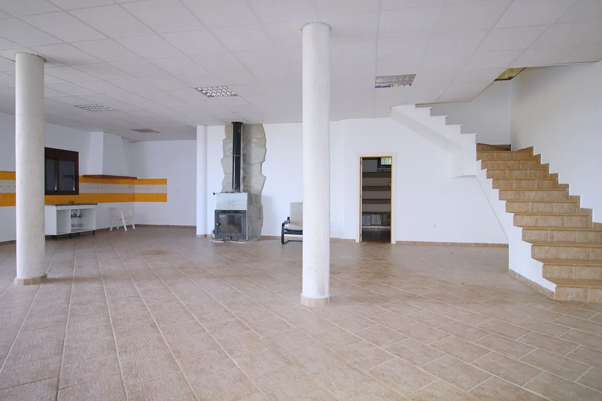 8ac98f0a-49cb-494b-a684-5e9a5ee573e7