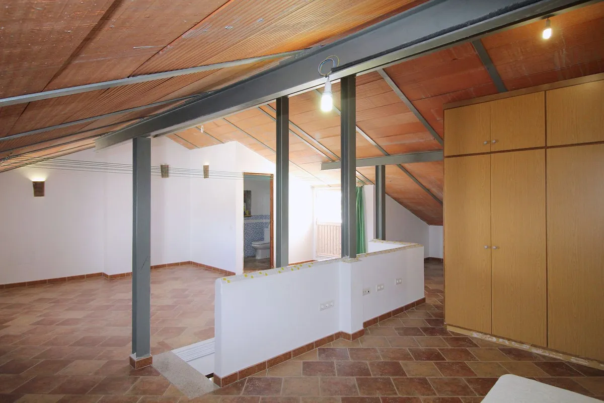 da30300a-5e36-47d5-80ee-c34c8adfee6b