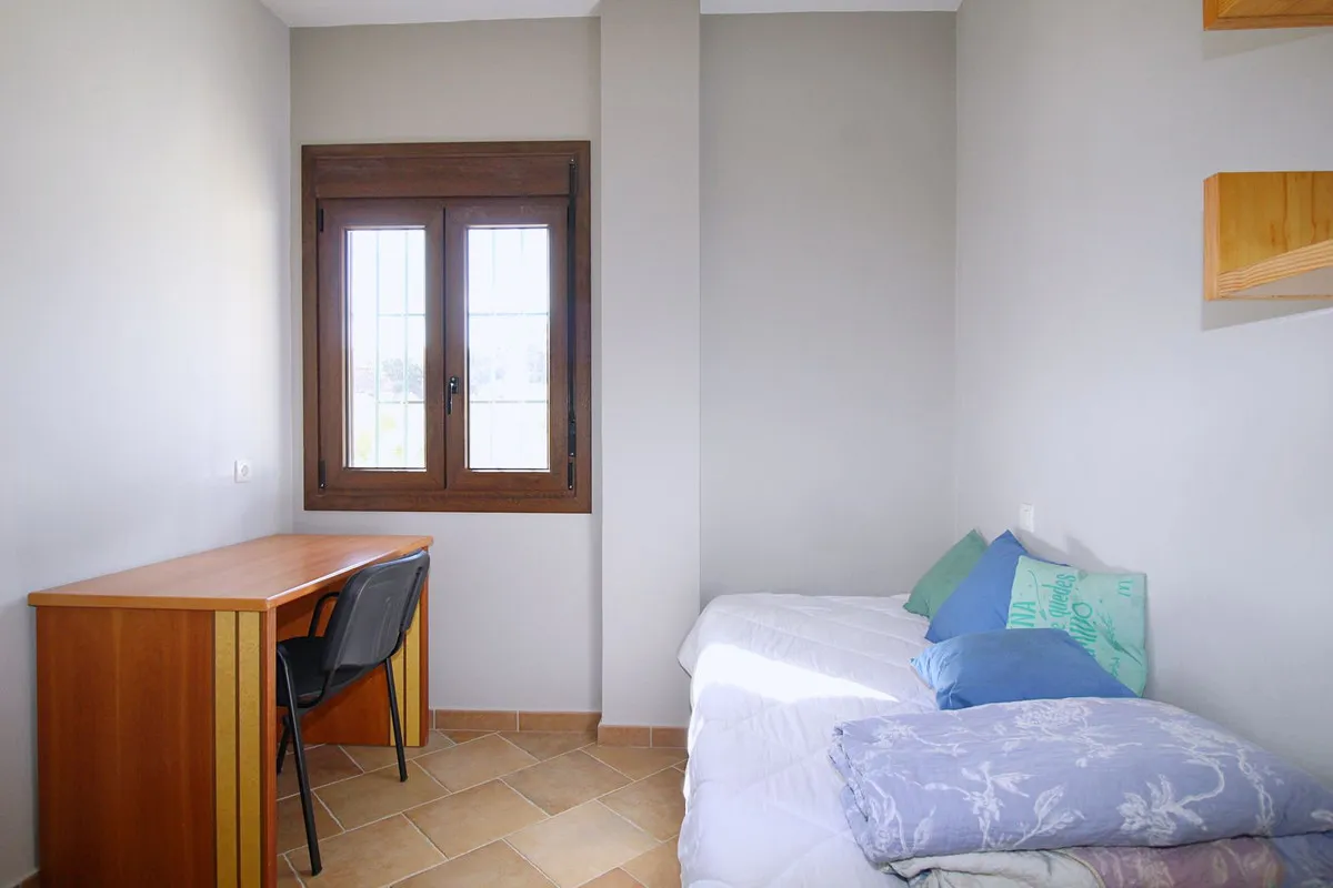 ddb58448-cc1e-4ae4-a6b8-06607cd5f37f