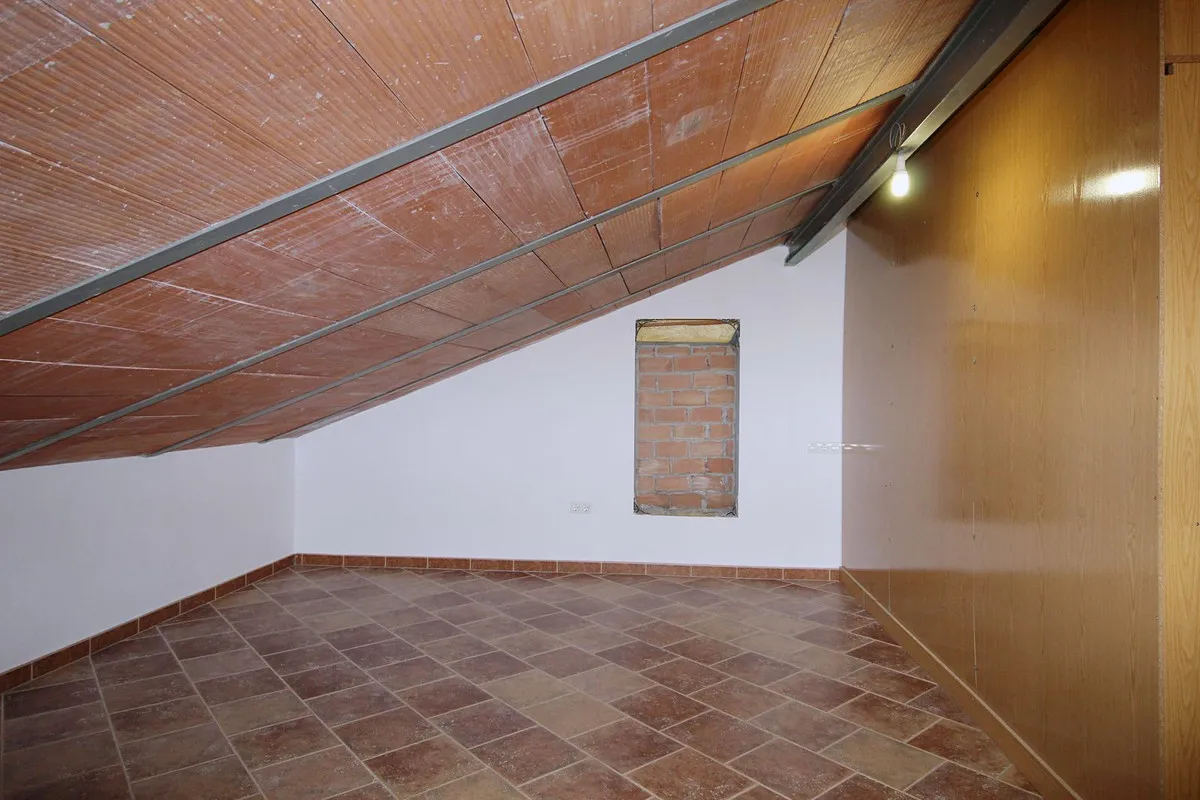 fcc586e3-9b5a-4ae8-961e-b713159e5e15