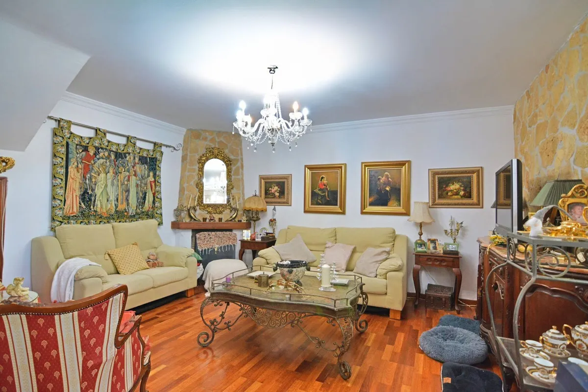 0460e988-3067-465b-9c4b-9e3b976d9c27