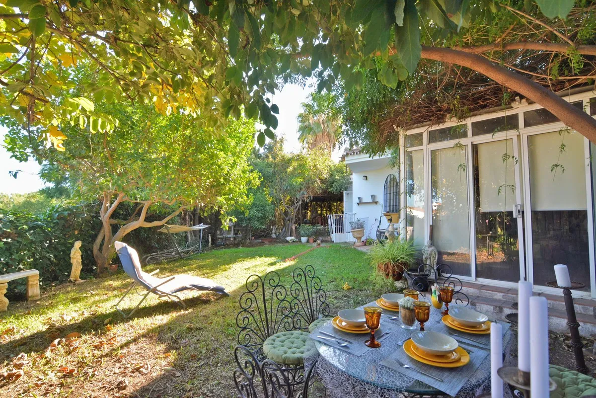 537a1e95-292b-4e22-a056-0ad81e9e53ec