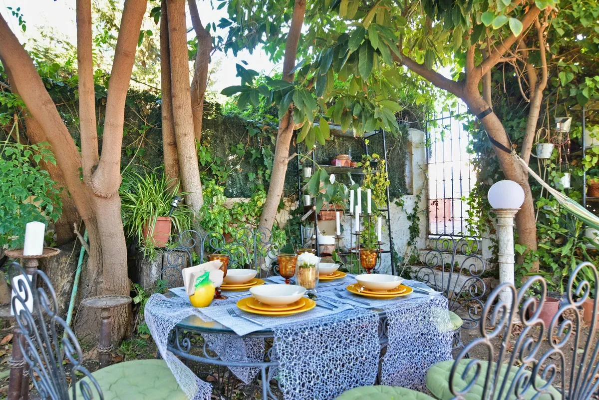 b9e861aa-5c49-4572-81c3-27dd68dbe2d5