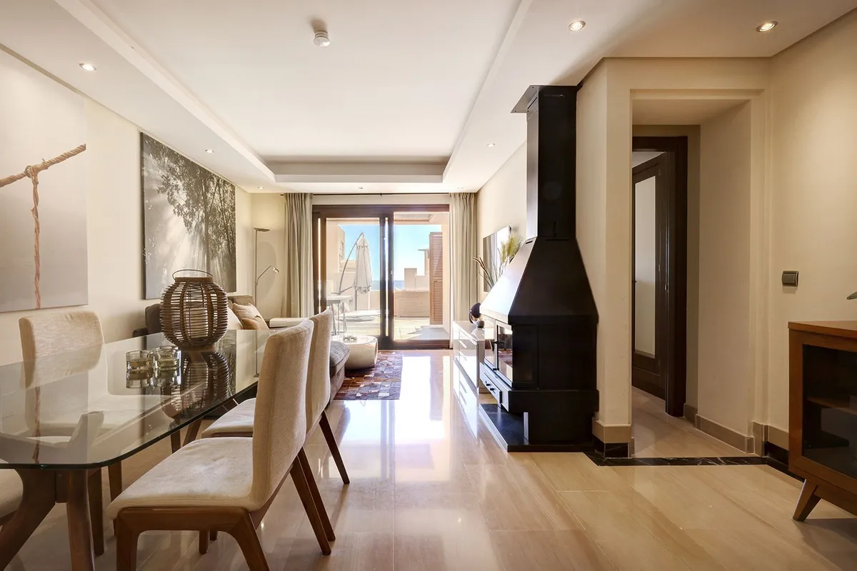 113cfe44-36c5-4728-ac13-443b0464bf8e