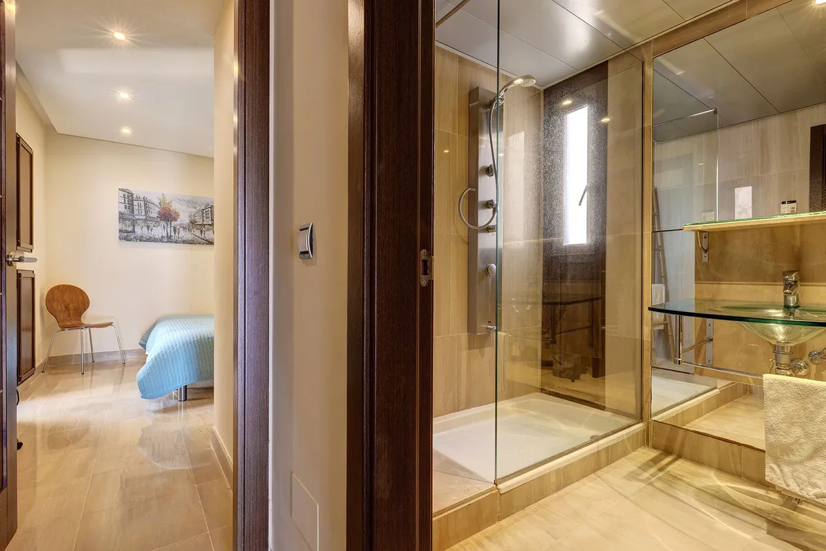 26837978-975a-4a76-865b-7ec6b9578b56