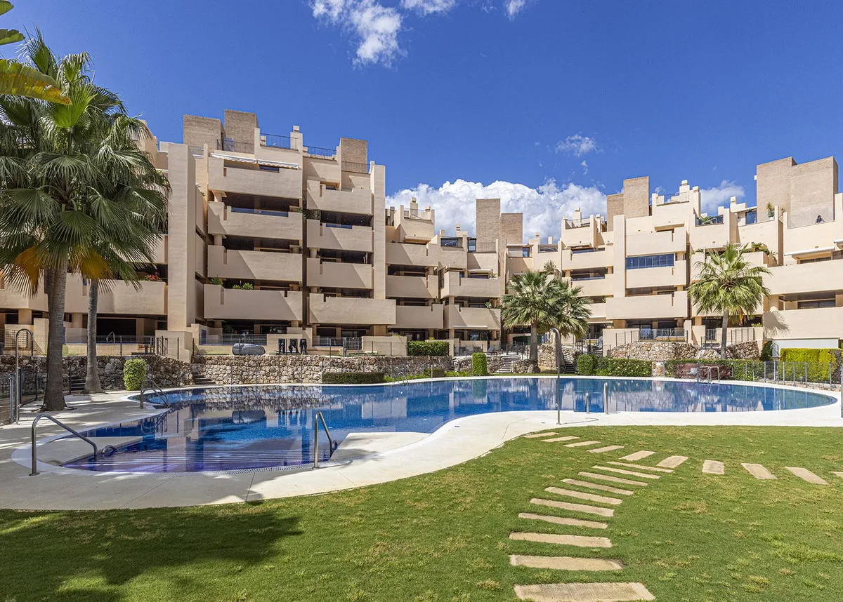 64322044-e186-4bc6-9e11-fd94ed2766f5