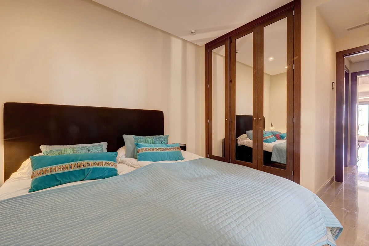 7bbcaced-bbc4-4031-9d07-10e63b69ab37