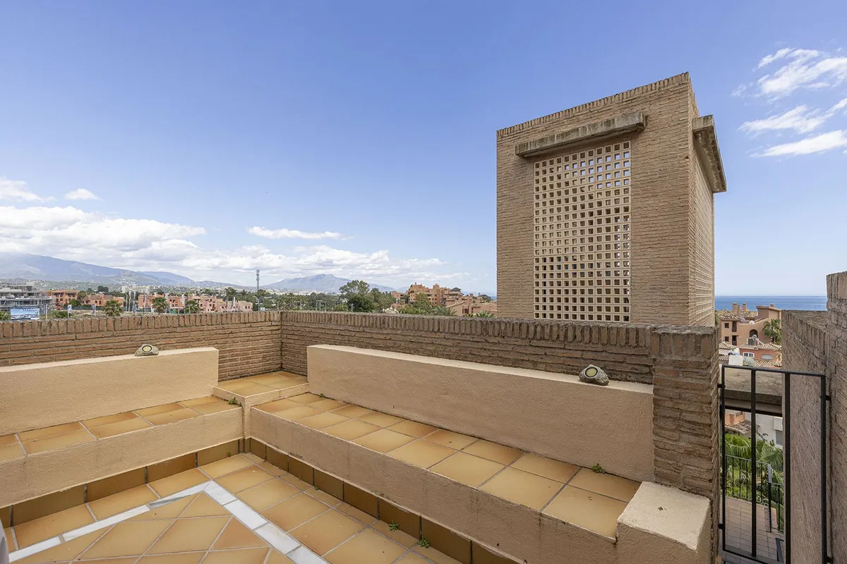 85b249c9-411b-4108-815a-a6515e69fe54