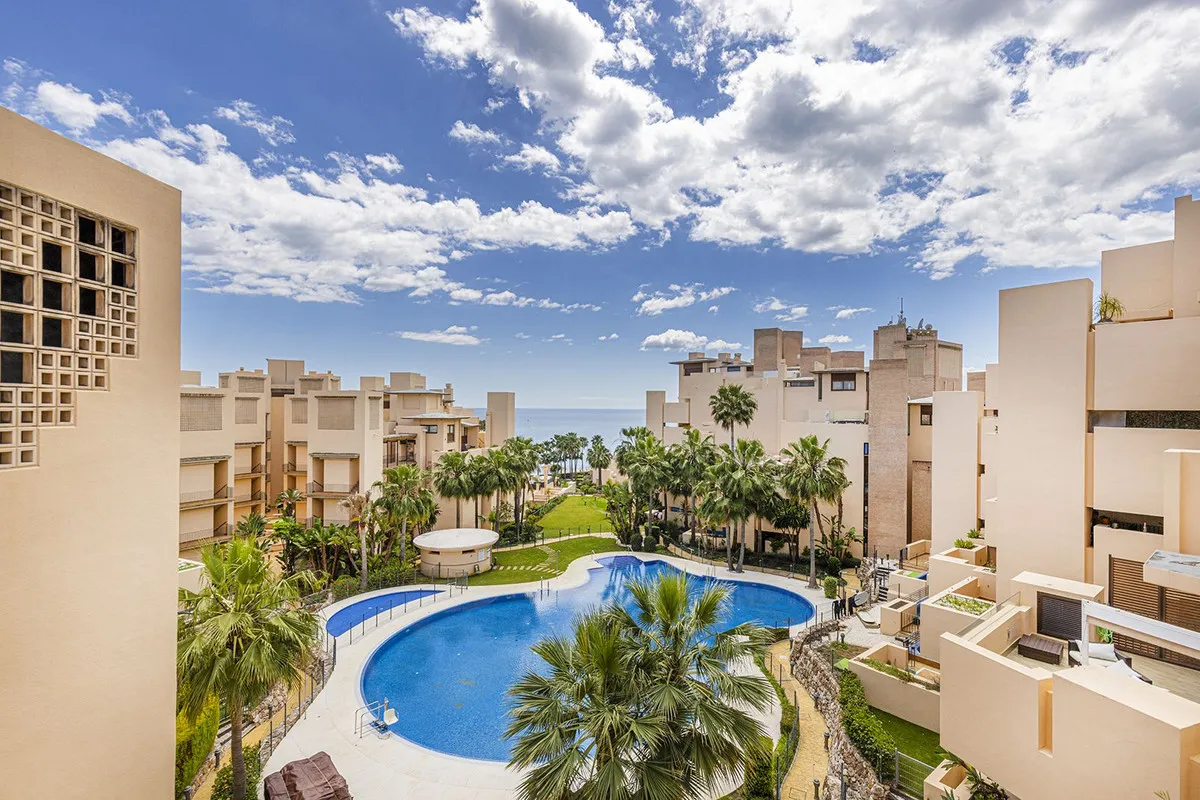 b1a15ff2-a4ed-436a-a80f-5d76a15c9c49