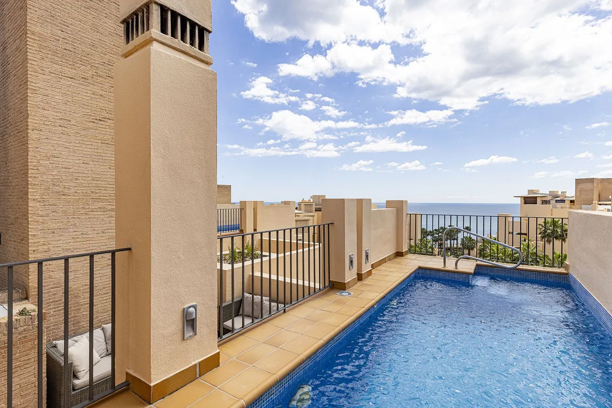 c24a95d8-380c-4337-9ee6-e8323f1c4430