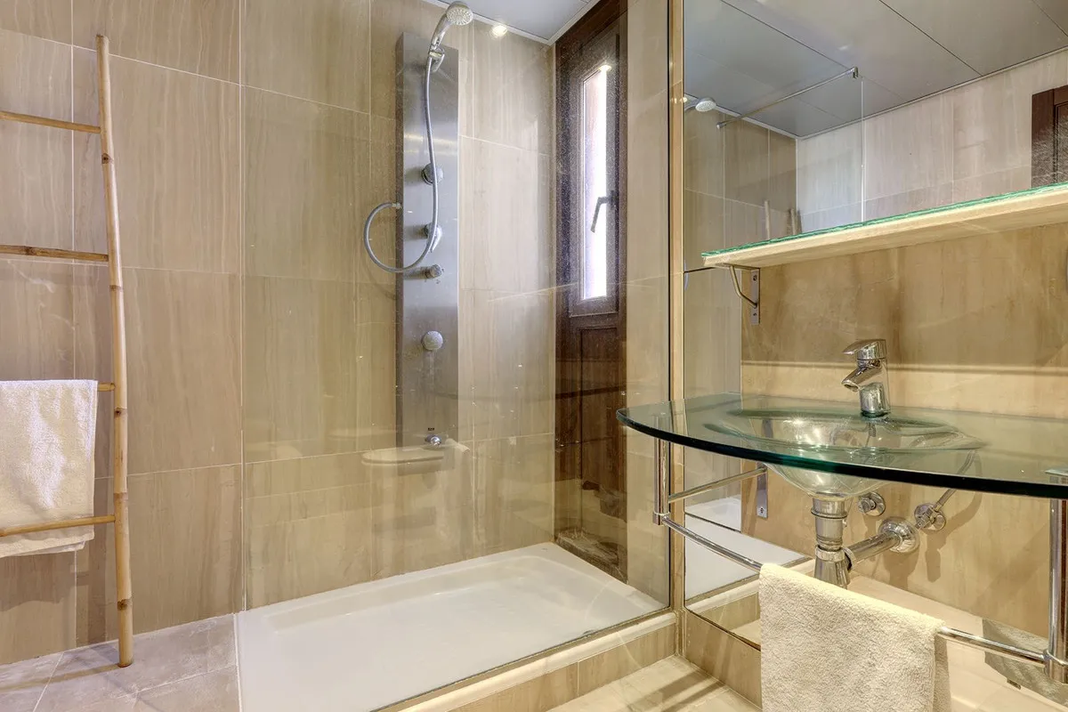 c60bee2a-974e-451a-b81f-41d06e00ed2a