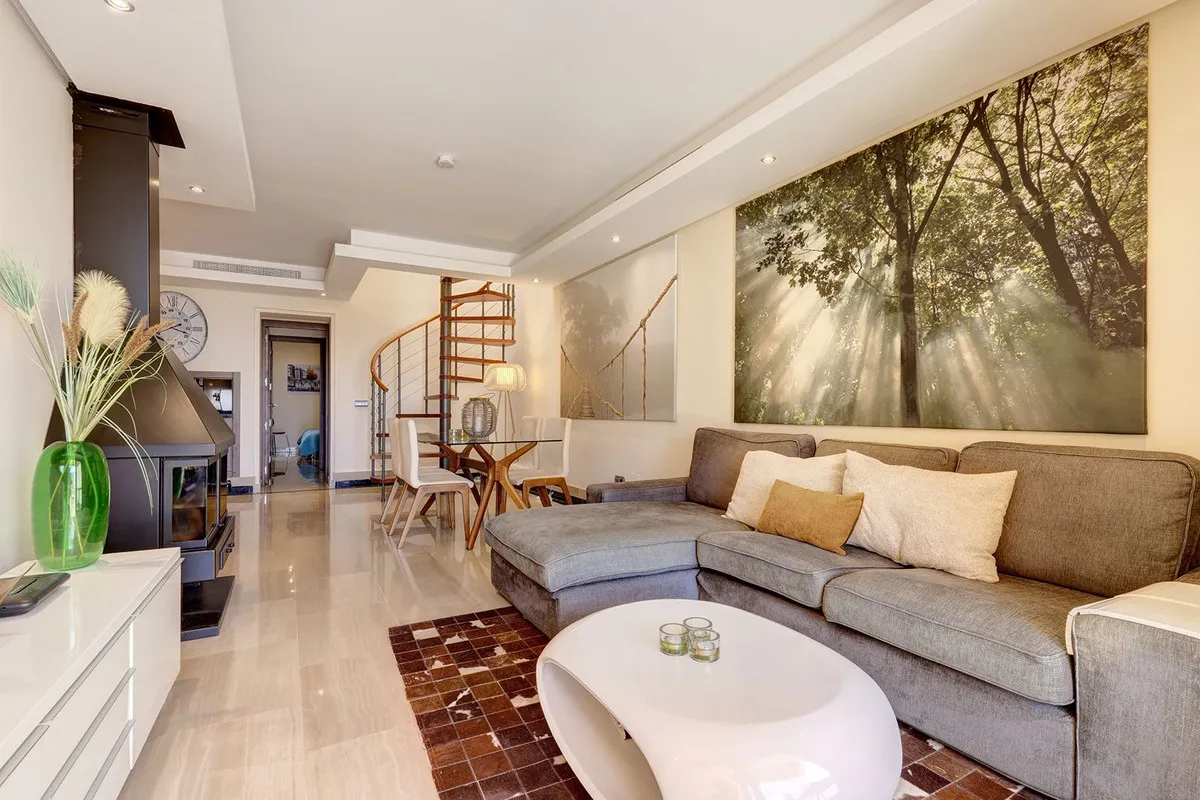 c81d3e59-daf5-4319-9e3a-77b576124ffd