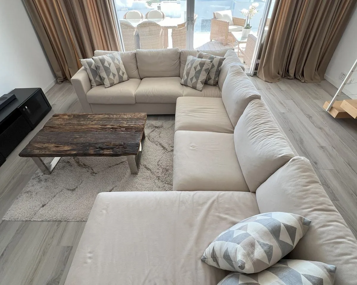 5b017cf3-653d-43c2-8622-994f3e9835d0