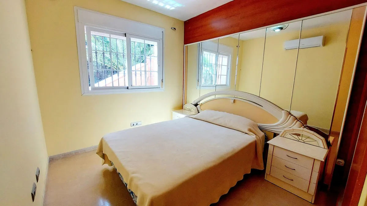 5fbcff19-f511-4d2b-bb14-63c23908f3f6