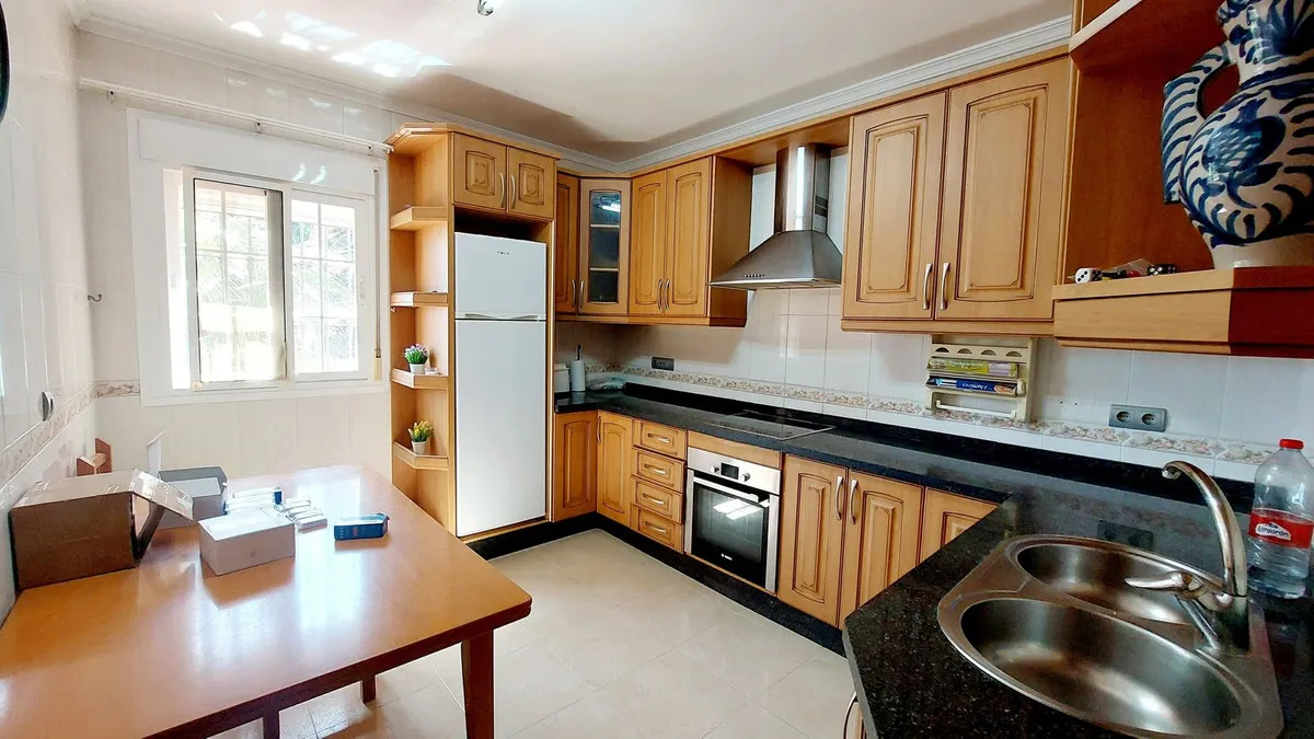 94356a75-48f1-4069-aa4b-e42b5dc4f784