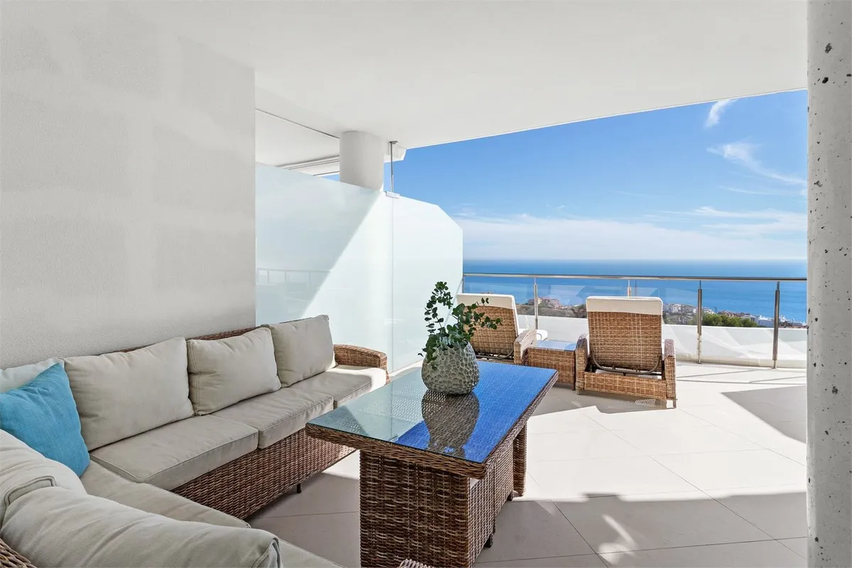 2a52c86d-9c27-4b74-bf44-561c5be089e7