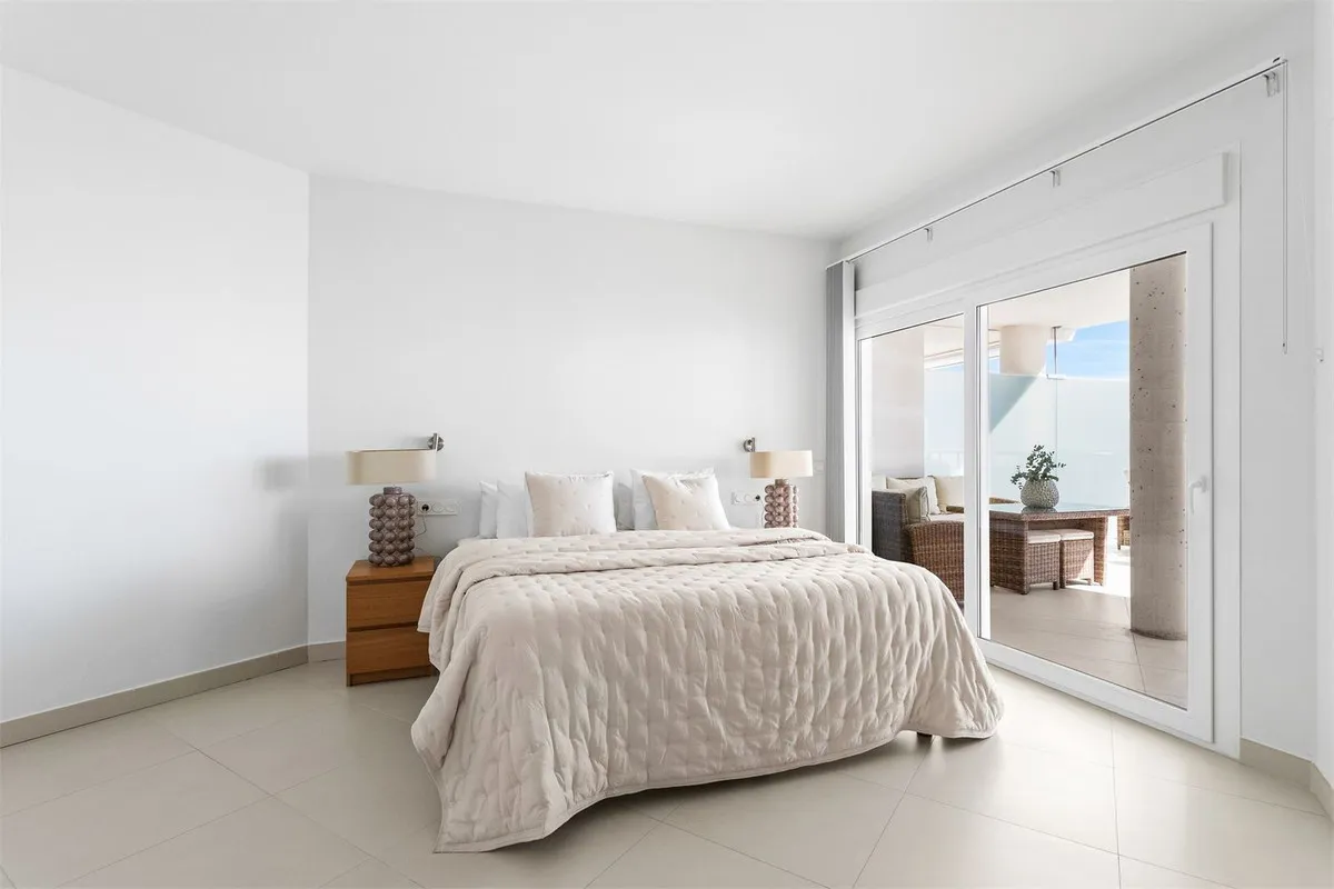 2bac3925-a7f0-4029-8970-f6b3ecd54c72