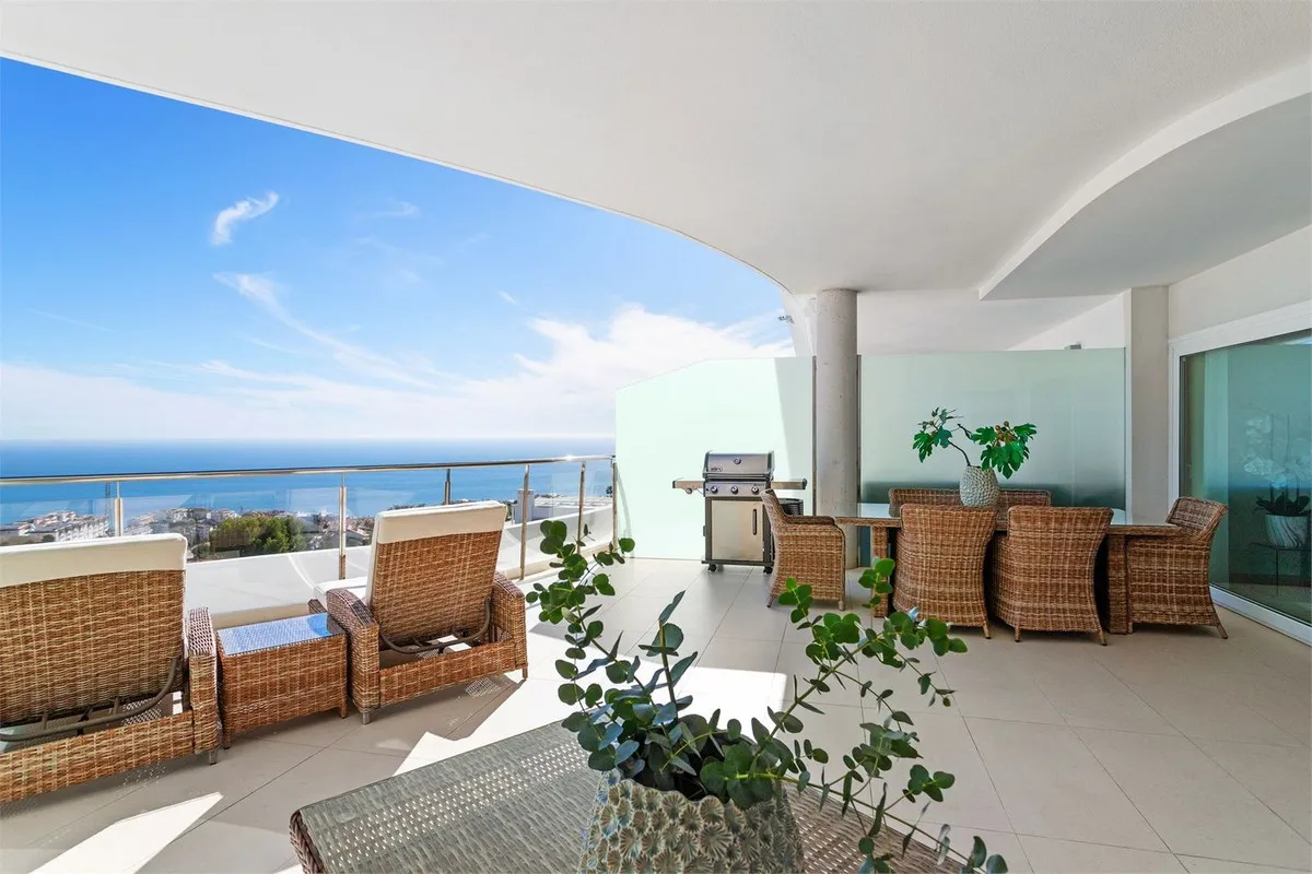 7a3be306-ca46-4551-9a84-9a6c9d9c3ce6