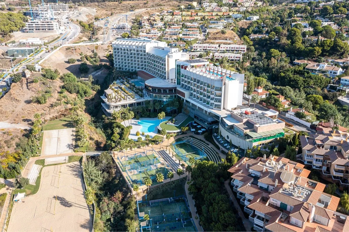 a93464d4-041e-455c-9f4e-b0b25a78b6cd