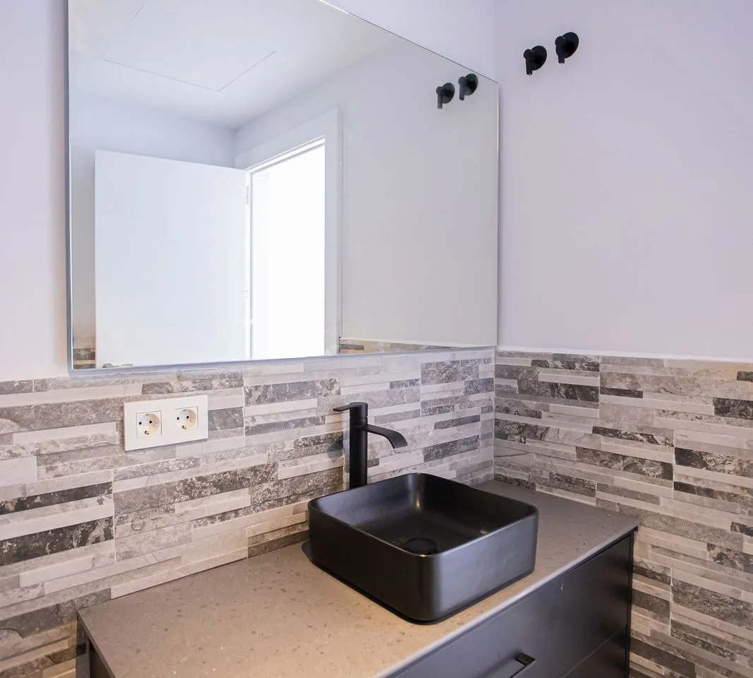 51575702-45af-4d5f-9acd-aff487910af4