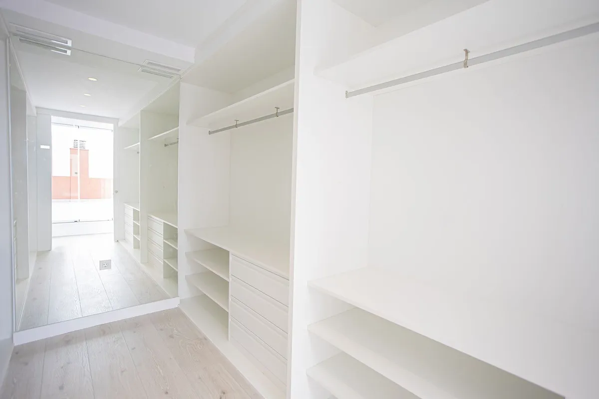 d1ceeaab-80d9-487d-b539-228452f1be30