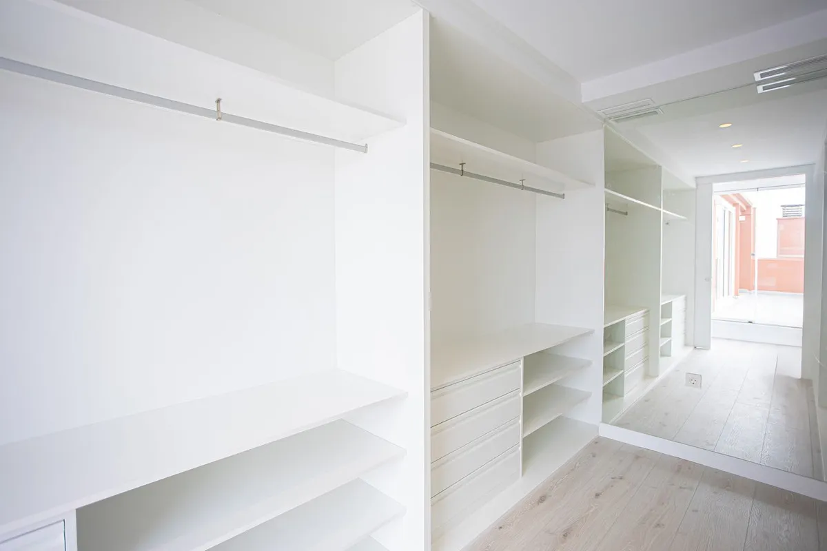 ea6fbb15-0bcc-4beb-b94e-f6d8bcb6d463