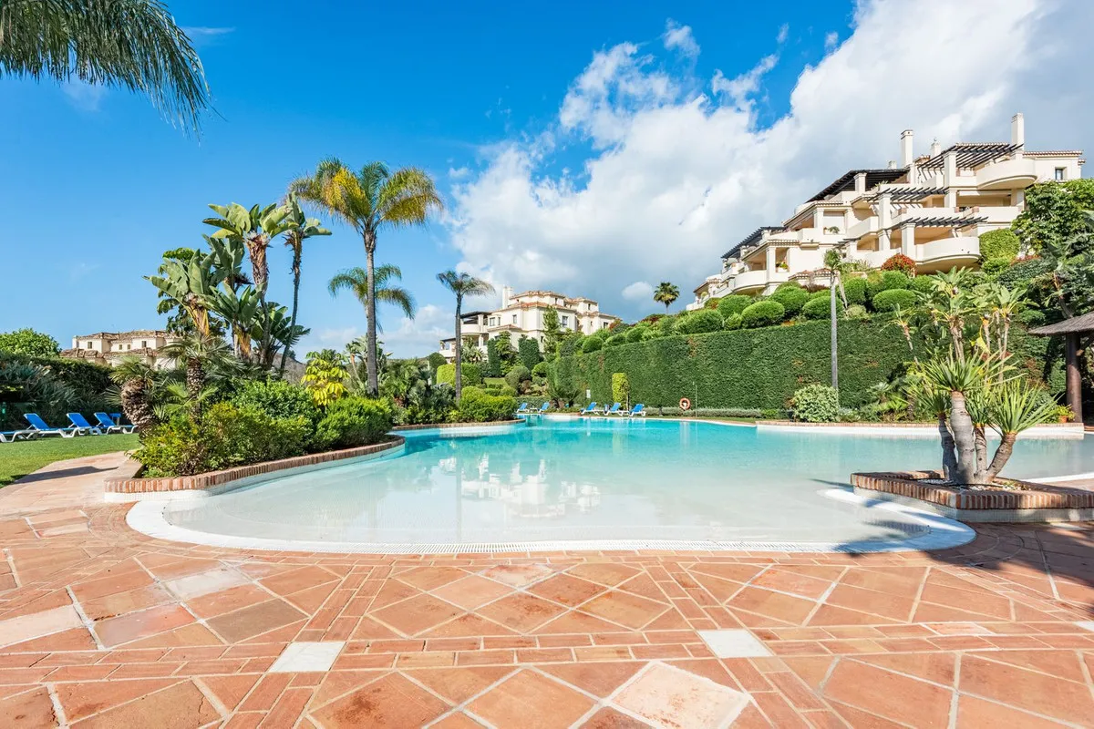 a4711831-6c91-4883-a9ad-9a6ad1a27491